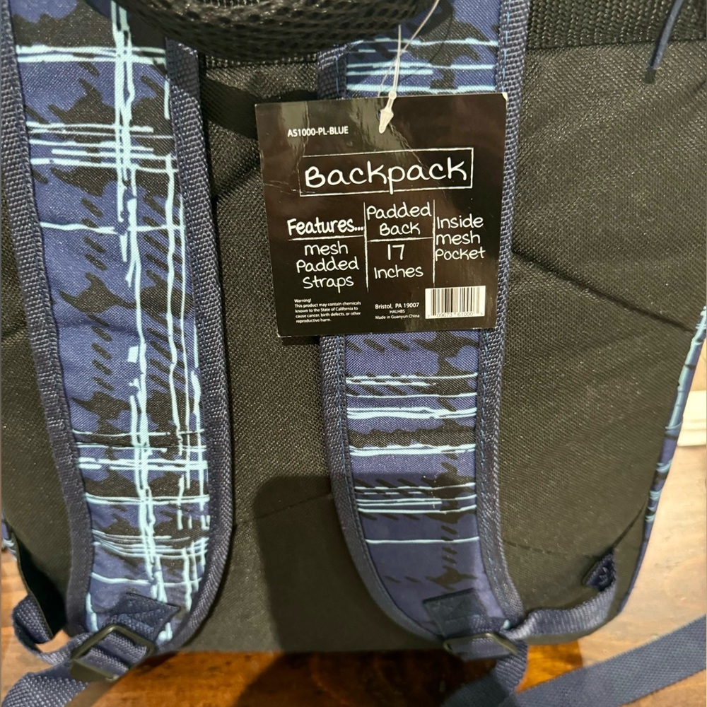 Arctic Star Backpack. - Picture 4 of 8